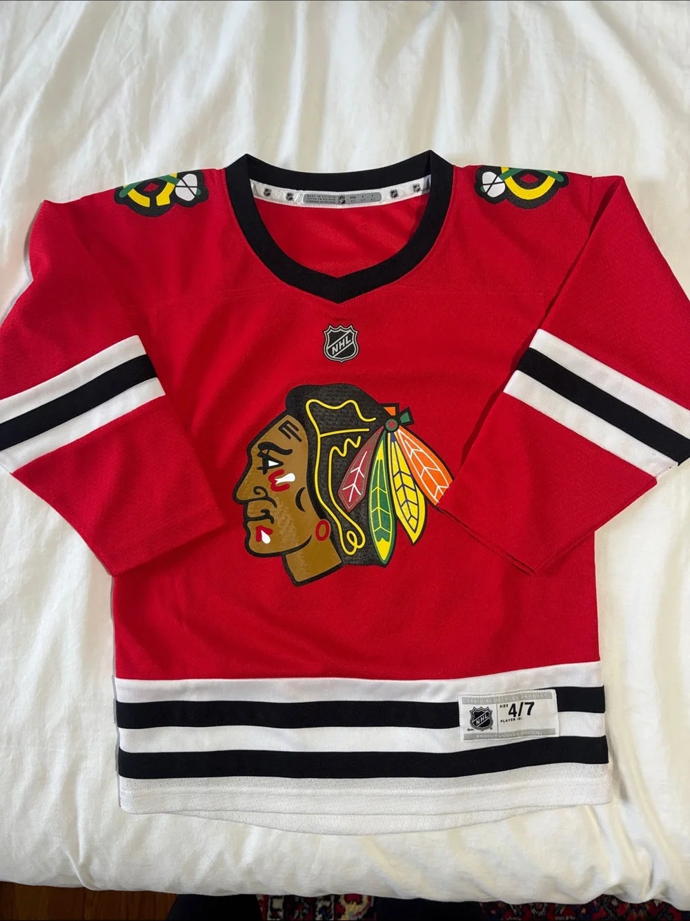 NHL Kids Red Chicago Blackhawks Jersey Size4/7